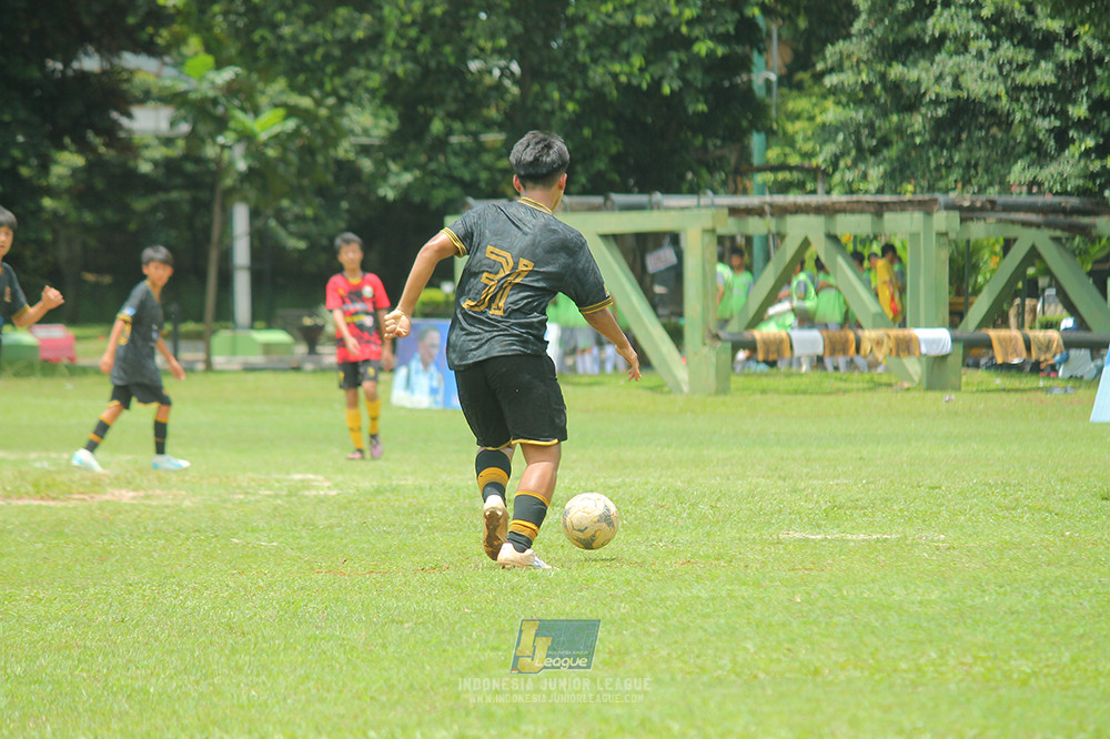 ijl u14 251025 metra muda soccer school vs gagak muda