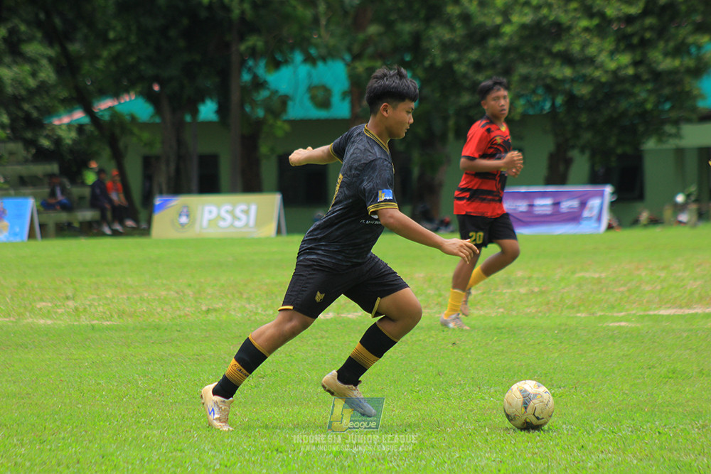 ijl u14 251025 metra muda soccer school vs gagak muda