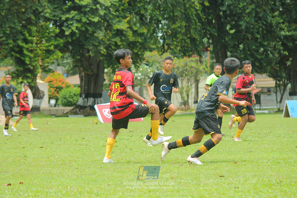 ijl u14 251025 metra muda soccer school vs gagak muda