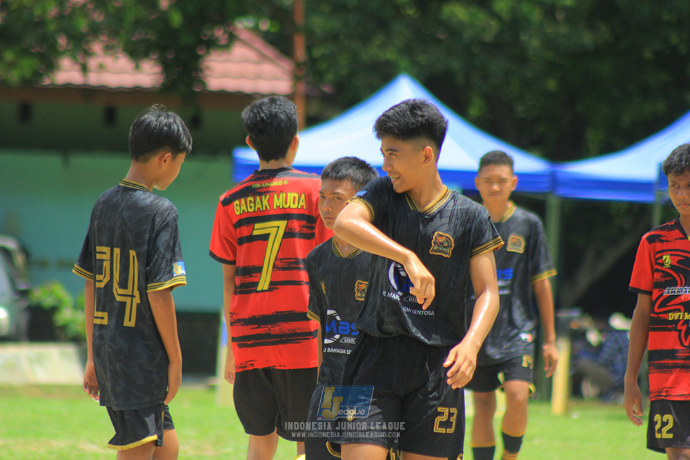 ijl u14 251025 metra muda soccer school vs gagak muda