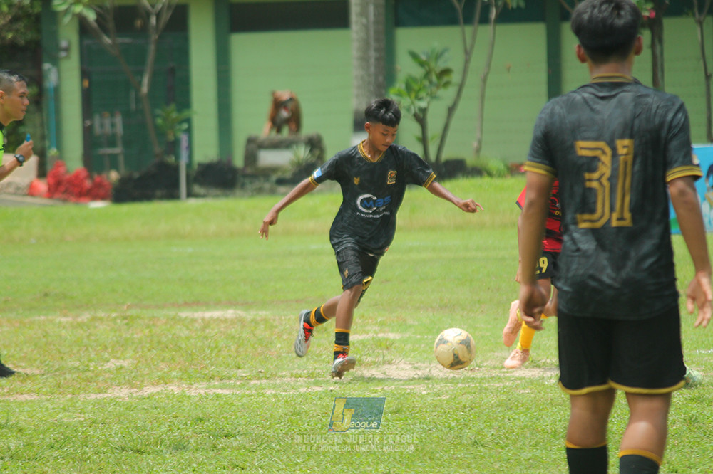 ijl u14 251025 metra muda soccer school vs gagak muda