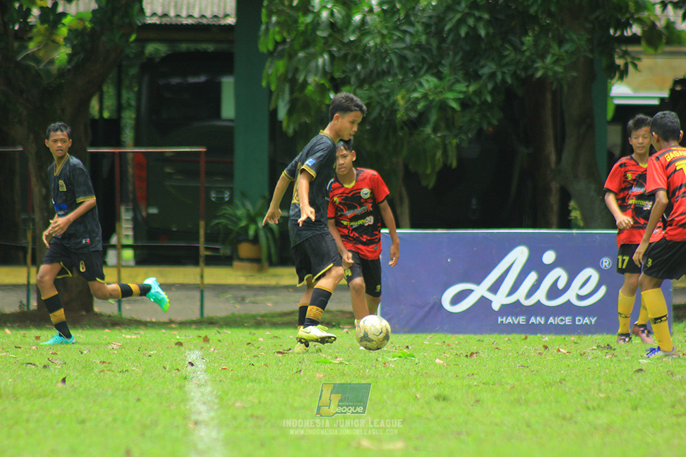 ijl u14 251025 metra muda soccer school vs gagak muda