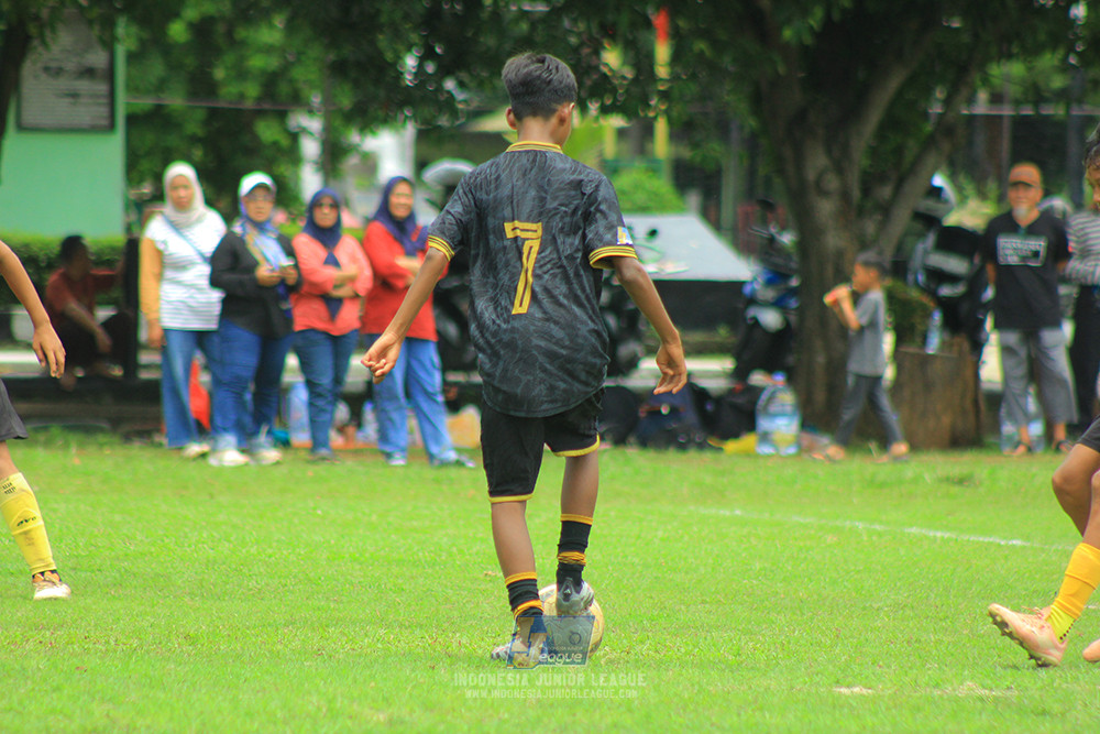 ijl u14 251025 metra muda soccer school vs gagak muda