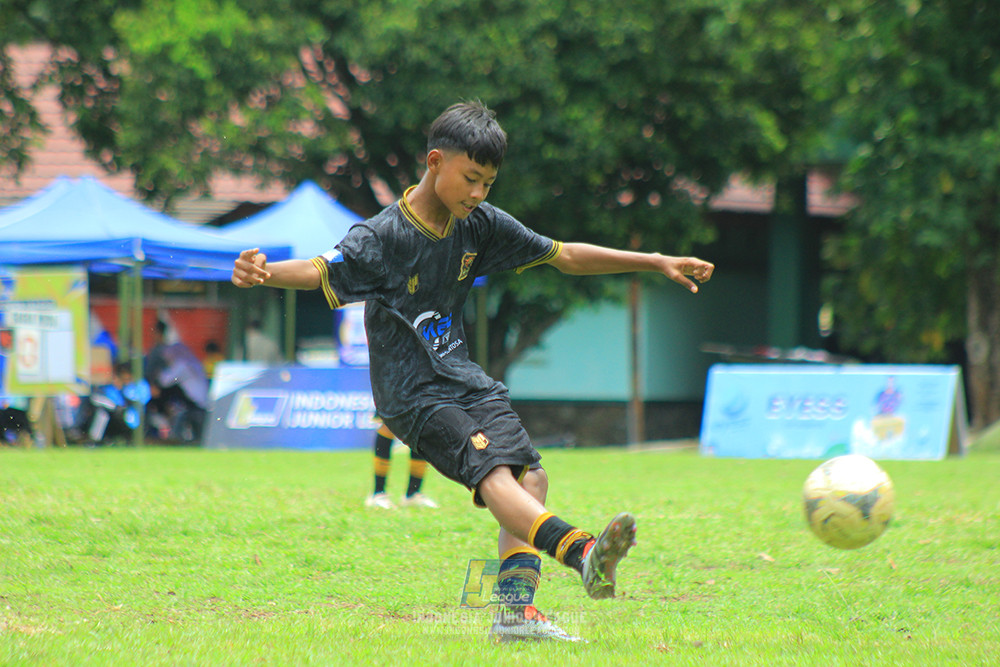 ijl u14 251025 metra muda soccer school vs gagak muda