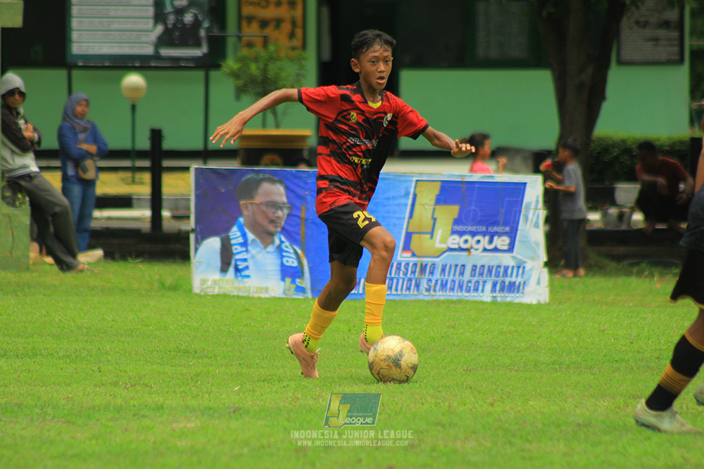 ijl u14 251025 metra muda soccer school vs gagak muda