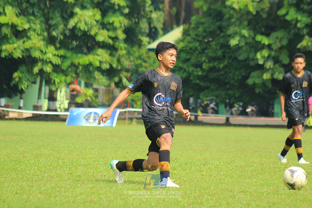 ijl u14 270925 metra muda soccer school vs stoni indonesia fc