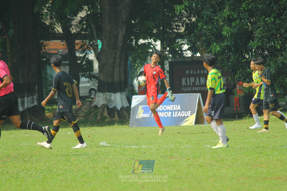 ijl u14 270925 metra muda soccer school vs stoni indonesia fc