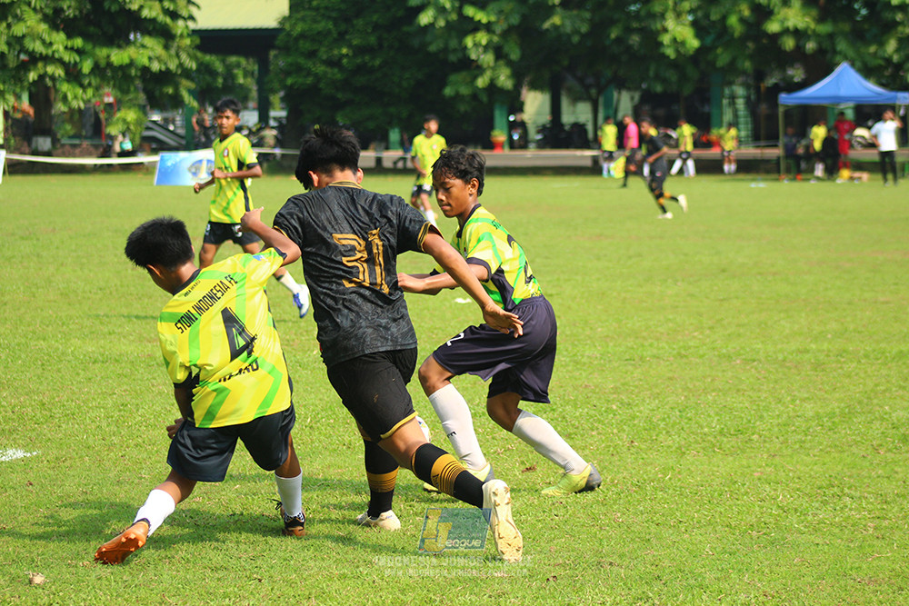 ijl u14 270925 metra muda soccer school vs stoni indonesia fc