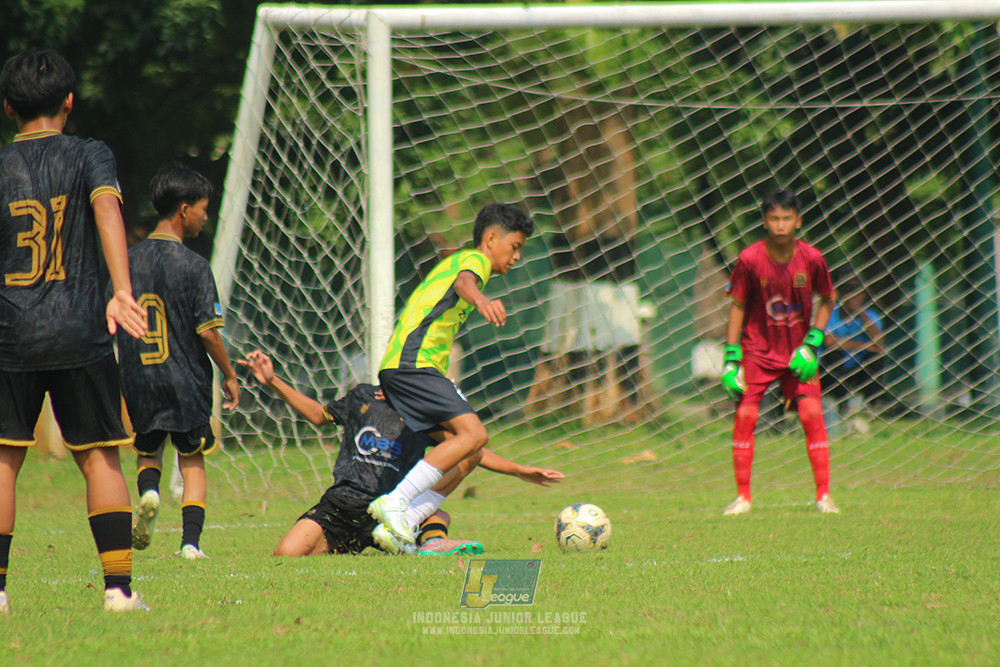 ijl u14 270925 metra muda soccer school vs stoni indonesia fc