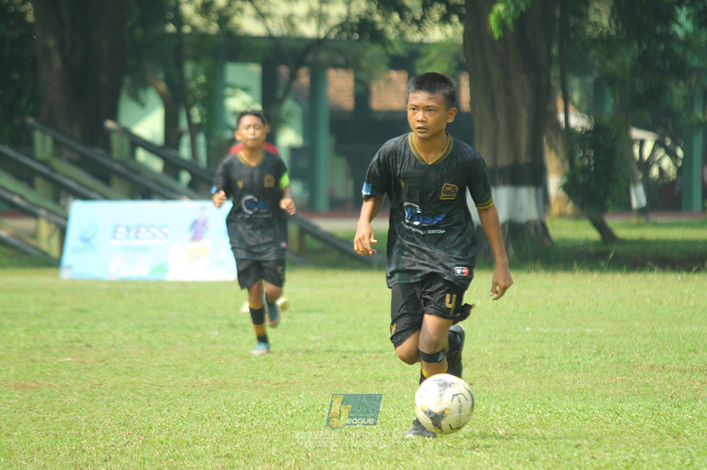 ijl u14 270925 metra muda soccer school vs stoni indonesia fc