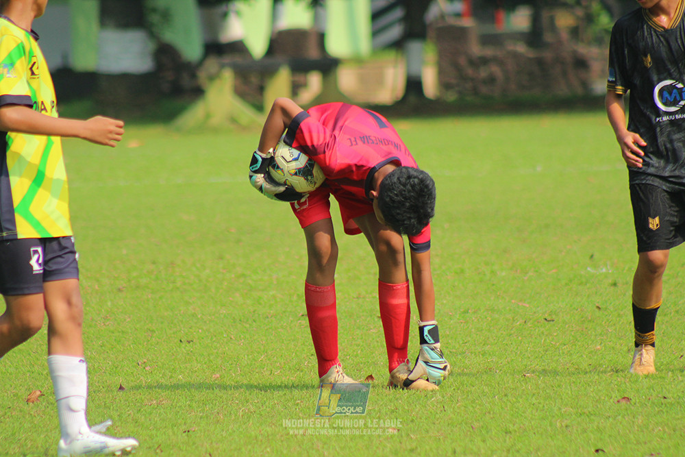 ijl u14 270925 metra muda soccer school vs stoni indonesia fc