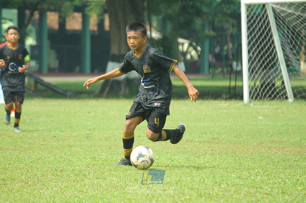 ijl u14 270925 metra muda soccer school vs stoni indonesia fc