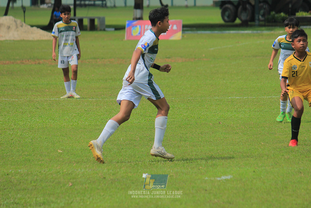 ijl u3 151125 el zeds vs pelita jaya soccer school