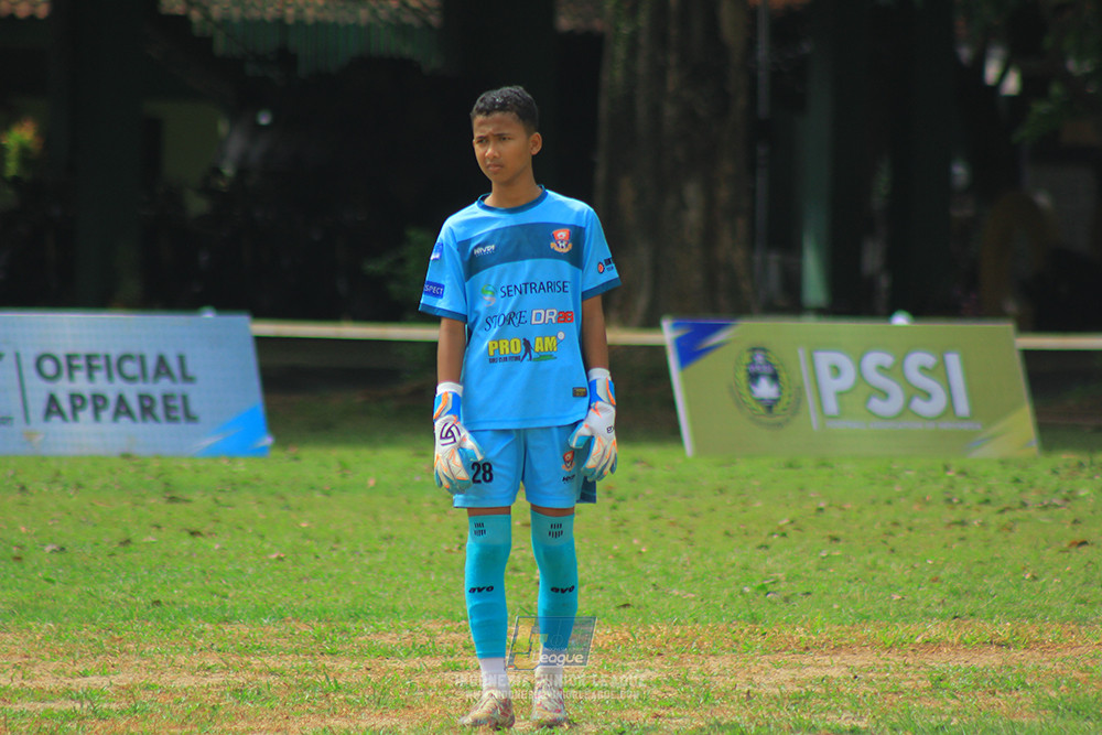 ijl u3 151125 el zeds vs pelita jaya soccer school