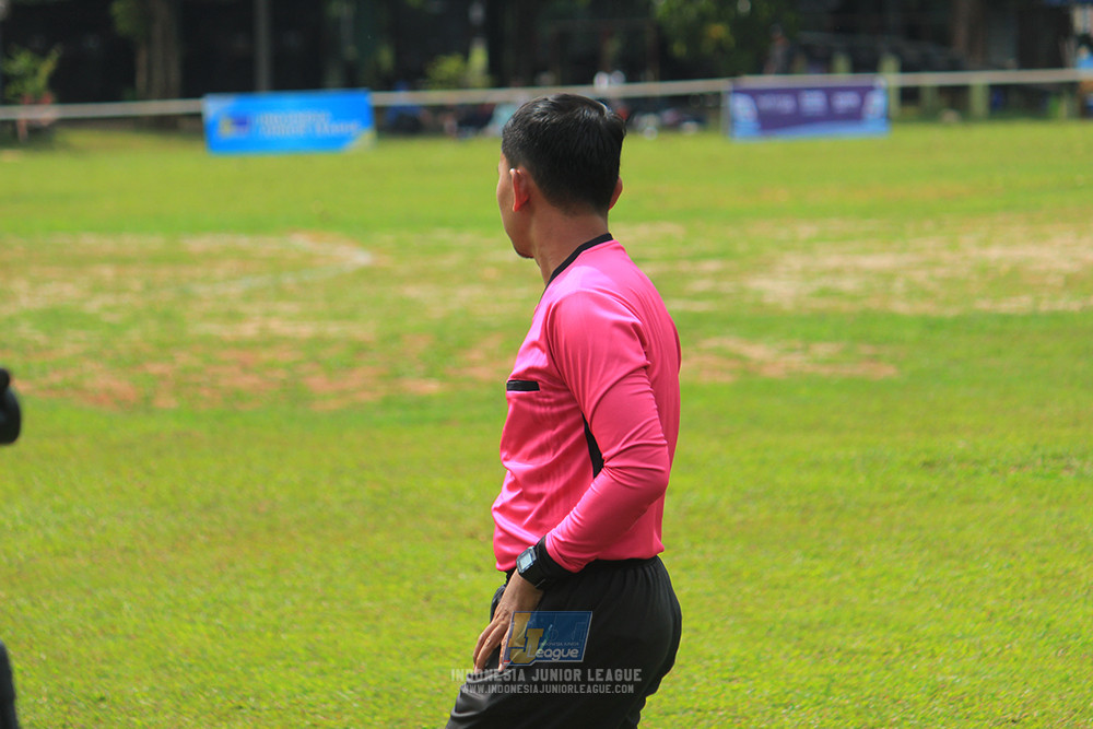 ijl u3 151125 el zeds vs pelita jaya soccer school