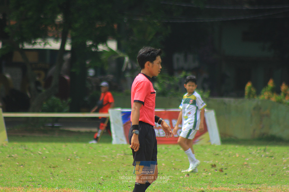 ijl u3 151125 el zeds vs pelita jaya soccer school