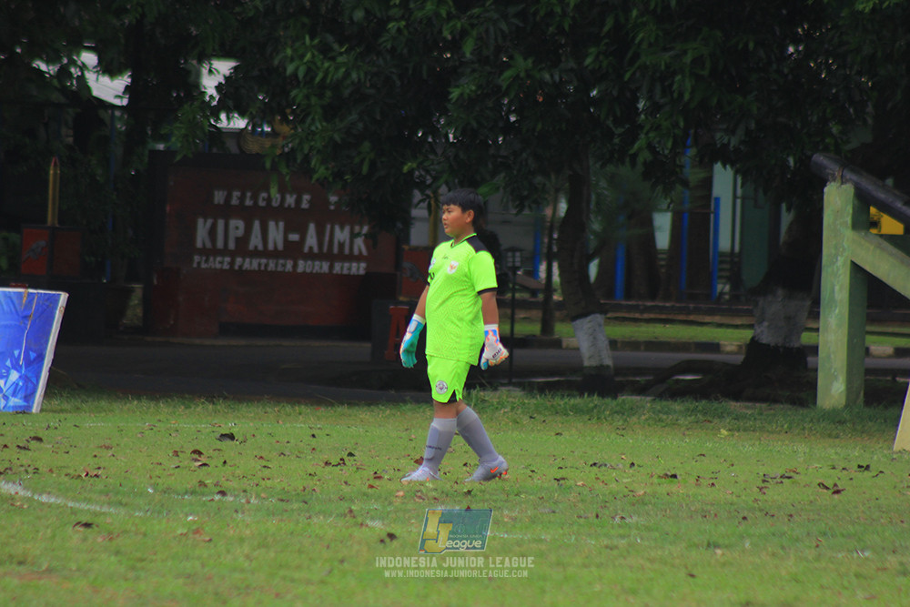 ijl u3 151125 el zeds vs pelita jaya soccer school