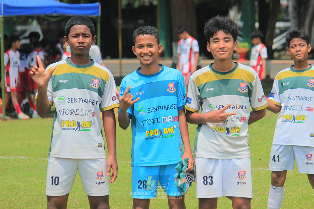 ijl u3 151125 el zeds vs pelita jaya soccer school