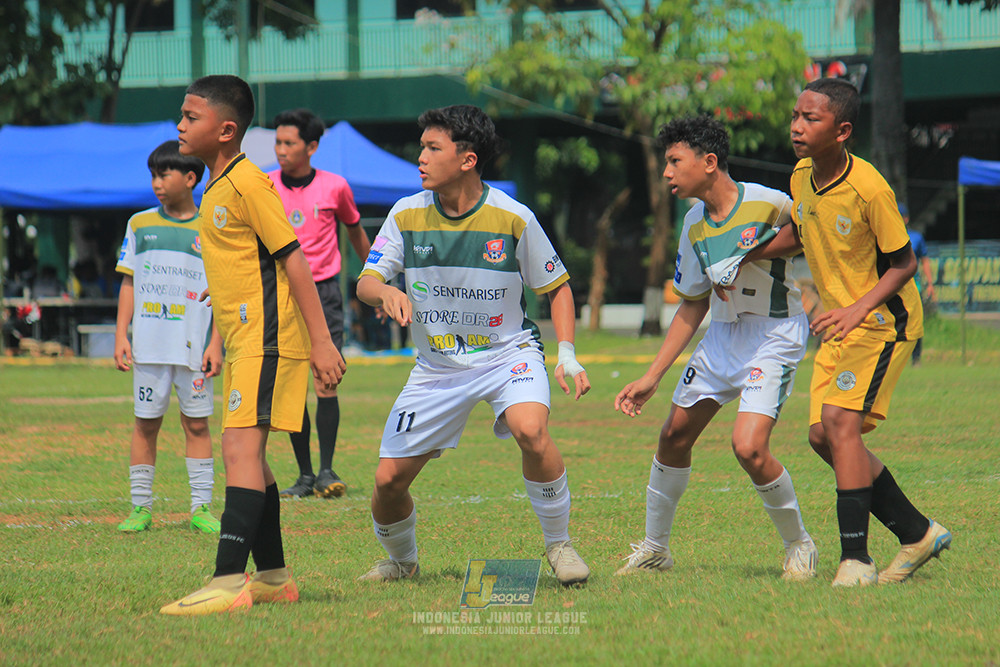 ijl u3 151125 el zeds vs pelita jaya soccer school