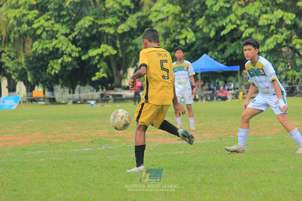 ijl u3 151125 el zeds vs pelita jaya soccer school