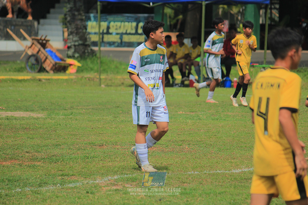 ijl u3 151125 el zeds vs pelita jaya soccer school