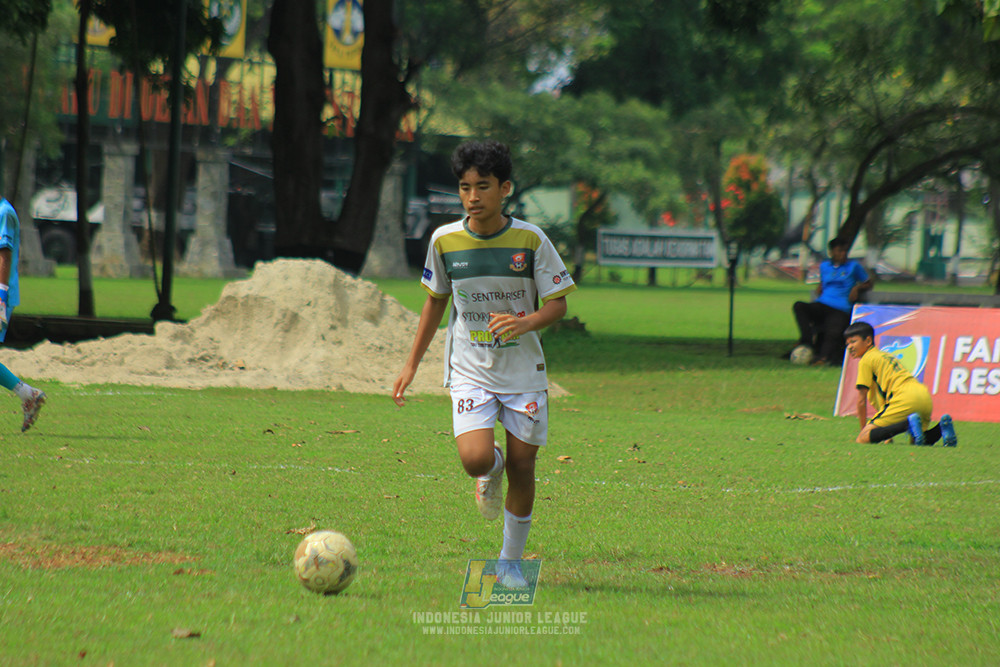 ijl u3 151125 el zeds vs pelita jaya soccer school