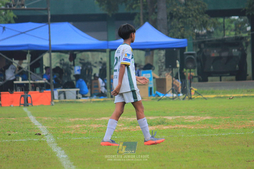 ijl u3 151125 el zeds vs pelita jaya soccer school