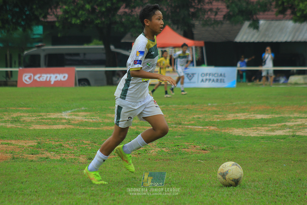 ijl u3 151125 el zeds vs pelita jaya soccer school