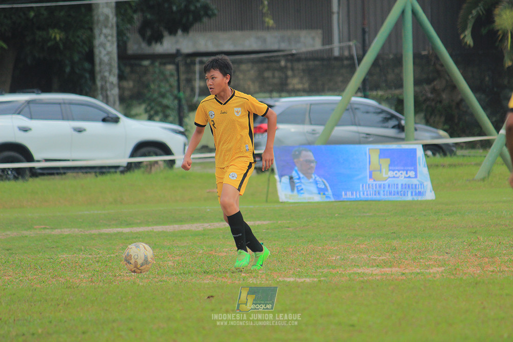 ijl u3 151125 el zeds vs pelita jaya soccer school