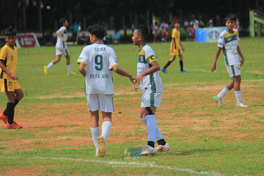 ijl u3 151125 el zeds vs pelita jaya soccer school