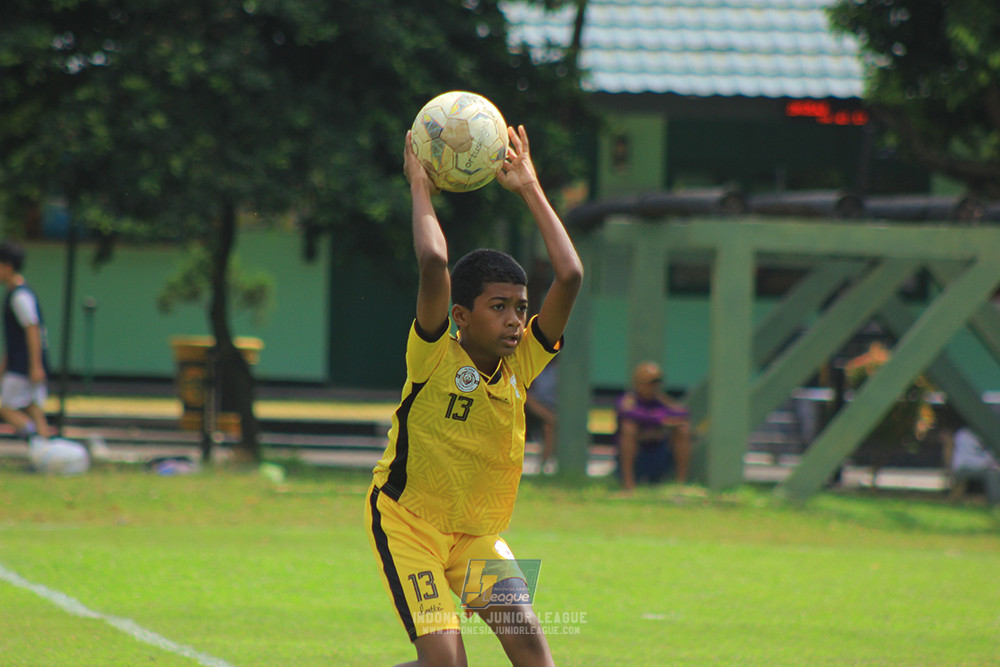ijl u3 151125 el zeds vs pelita jaya soccer school
