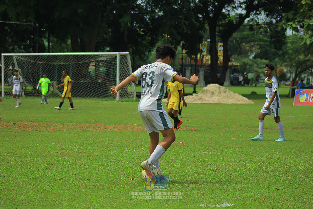 ijl u3 151125 el zeds vs pelita jaya soccer school