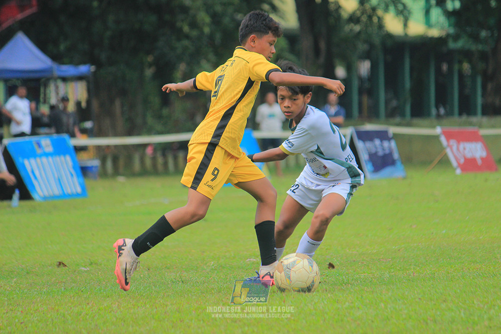 ijl u3 151125 el zeds vs pelita jaya soccer school