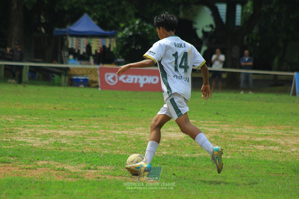 ijl u3 151125 el zeds vs pelita jaya soccer school