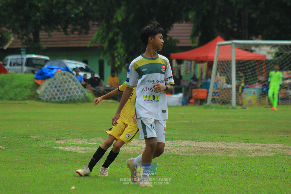 ijl u3 151125 el zeds vs pelita jaya soccer school