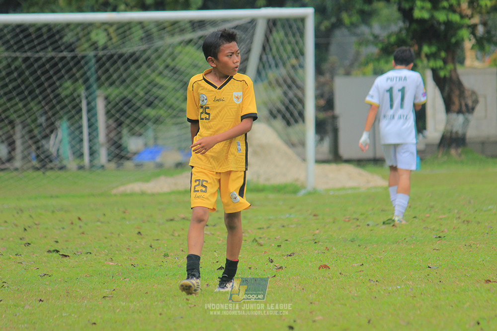 ijl u3 151125 el zeds vs pelita jaya soccer school