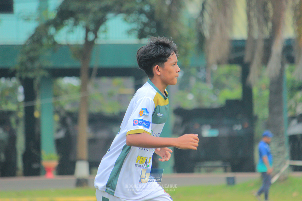 ijl u3 151125 el zeds vs pelita jaya soccer school