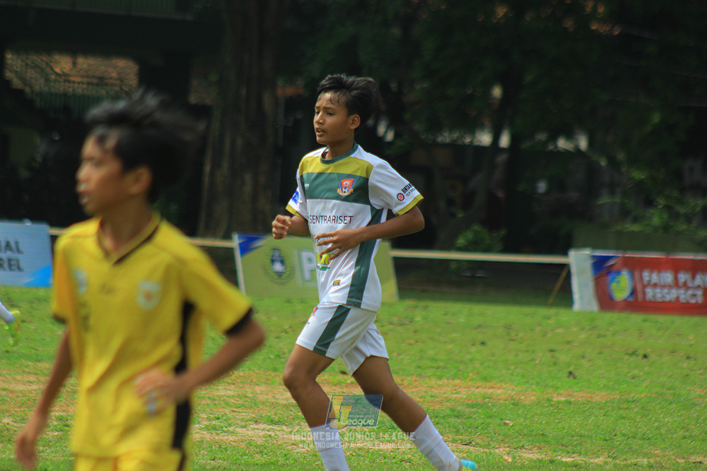 ijl u3 151125 el zeds vs pelita jaya soccer school