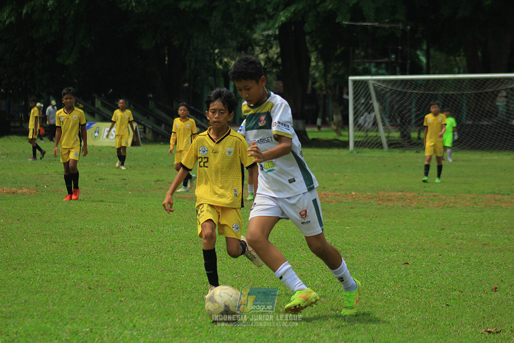 ijl u3 151125 el zeds vs pelita jaya soccer school