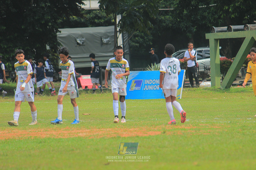 ijl u3 151125 el zeds vs pelita jaya soccer school