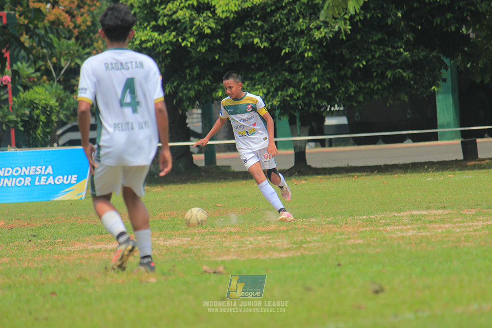 ijl u3 151125 el zeds vs pelita jaya soccer school