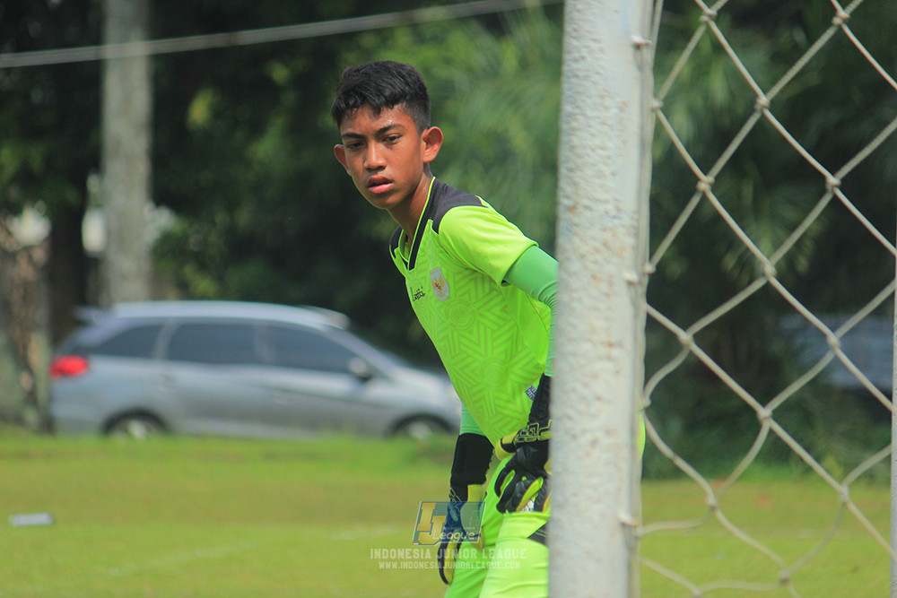 ijl u3 151125 el zeds vs pelita jaya soccer school