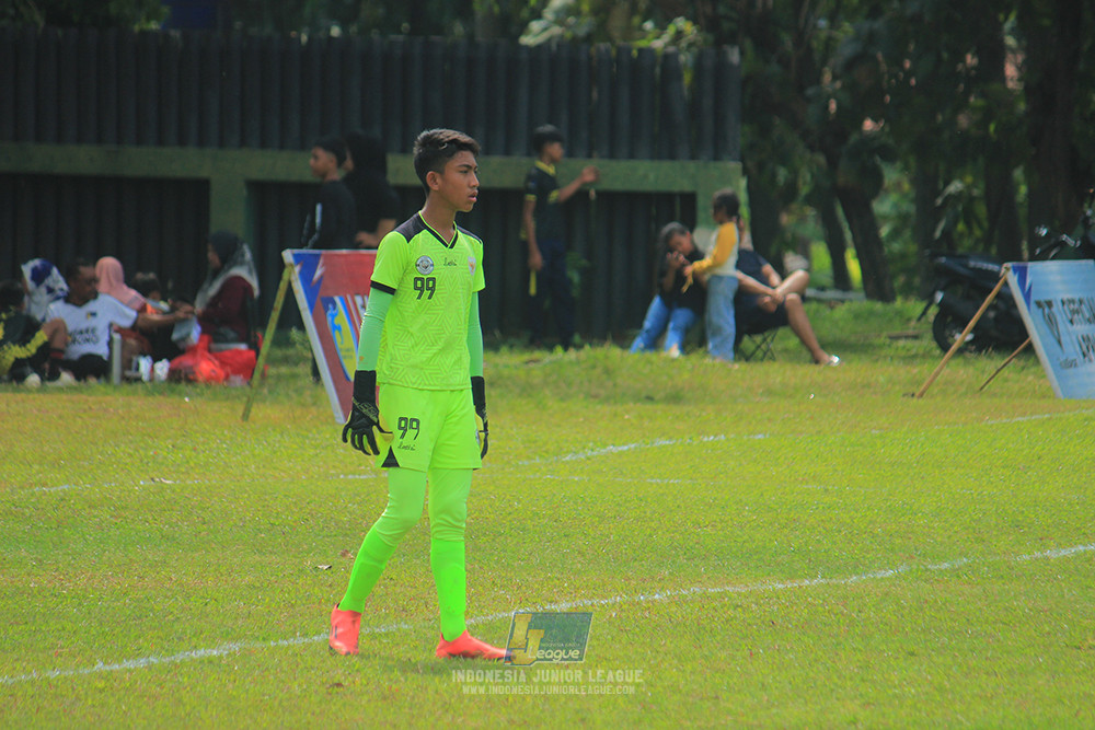 ijl u3 151125 el zeds vs pelita jaya soccer school