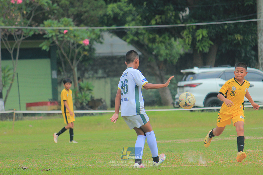 ijl u3 151125 el zeds vs pelita jaya soccer school