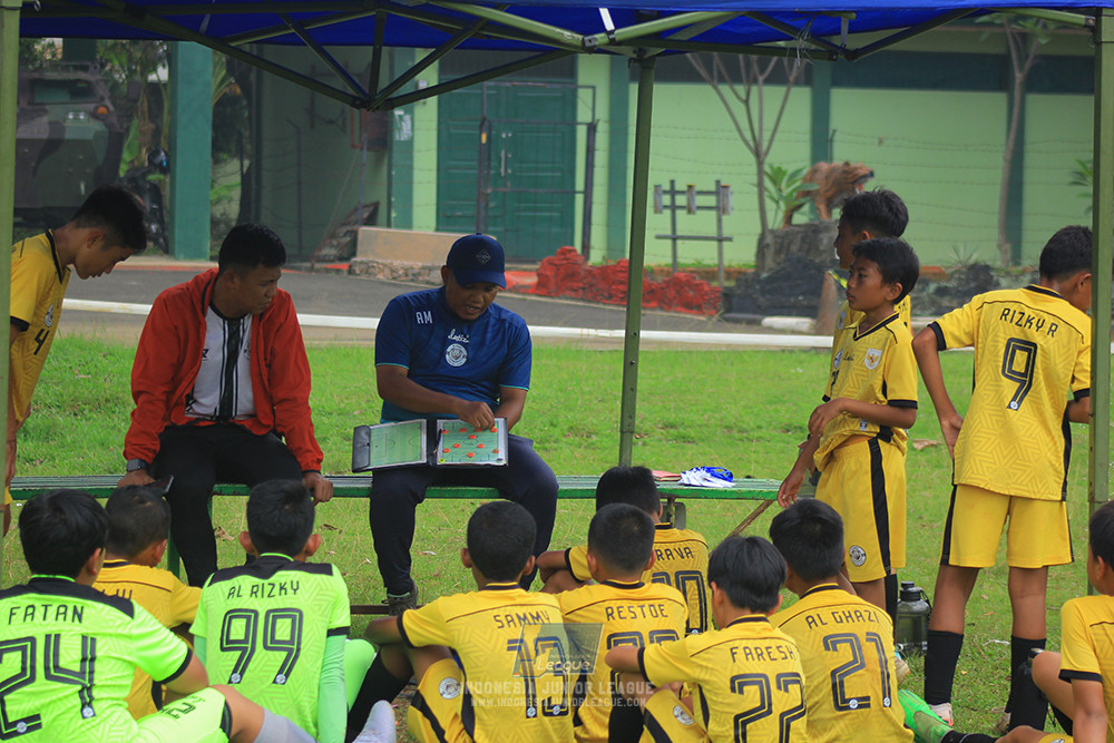 ijl u3 151125 el zeds vs pelita jaya soccer school
