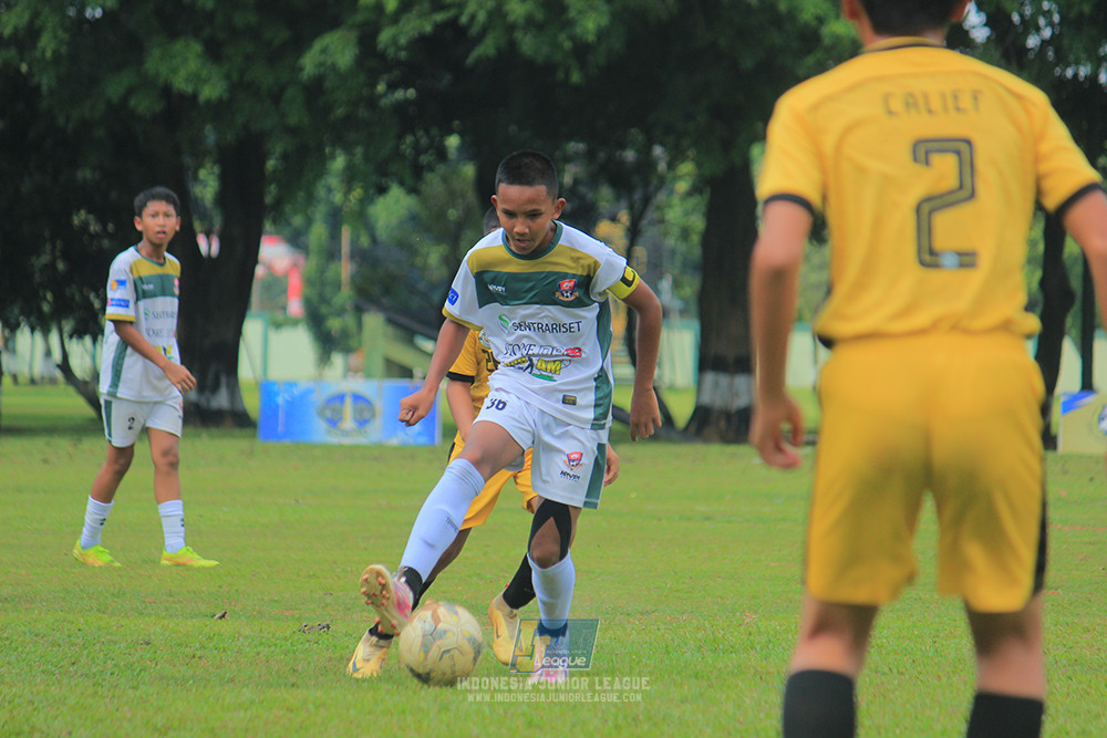ijl u3 151125 el zeds vs pelita jaya soccer school