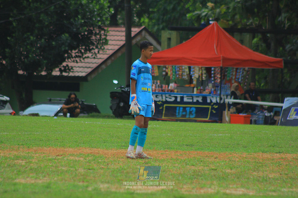 ijl u3 151125 el zeds vs pelita jaya soccer school