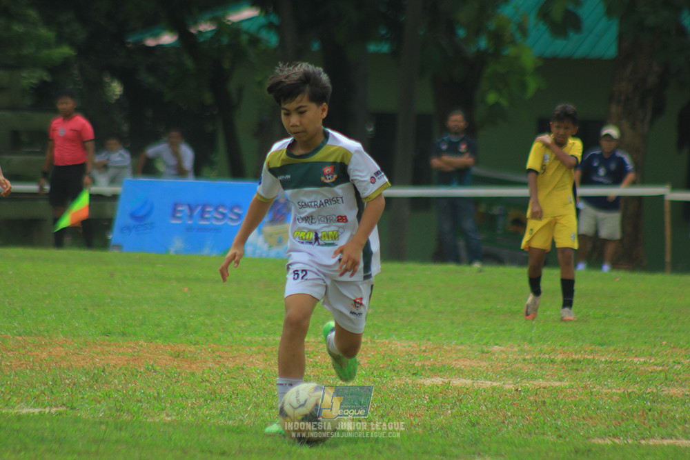 ijl u3 151125 el zeds vs pelita jaya soccer school