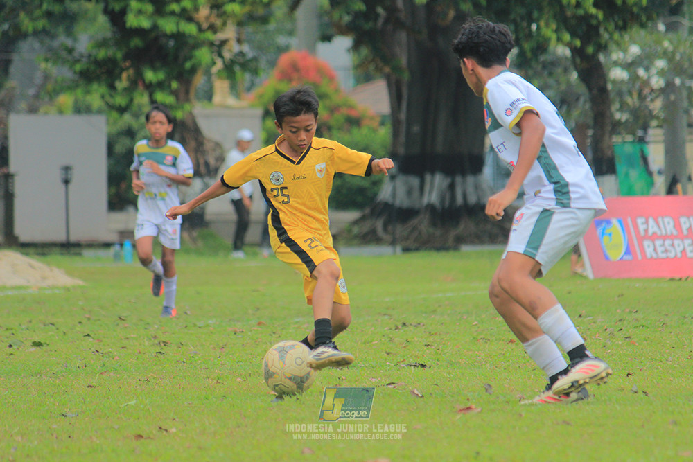 ijl u3 151125 el zeds vs pelita jaya soccer school