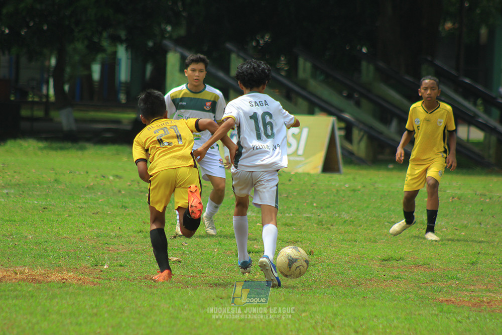 ijl u3 151125 el zeds vs pelita jaya soccer school